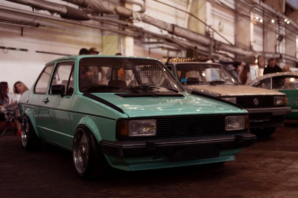 Les 10 Marques Incontournables pour une Mode Élégante et Confortable